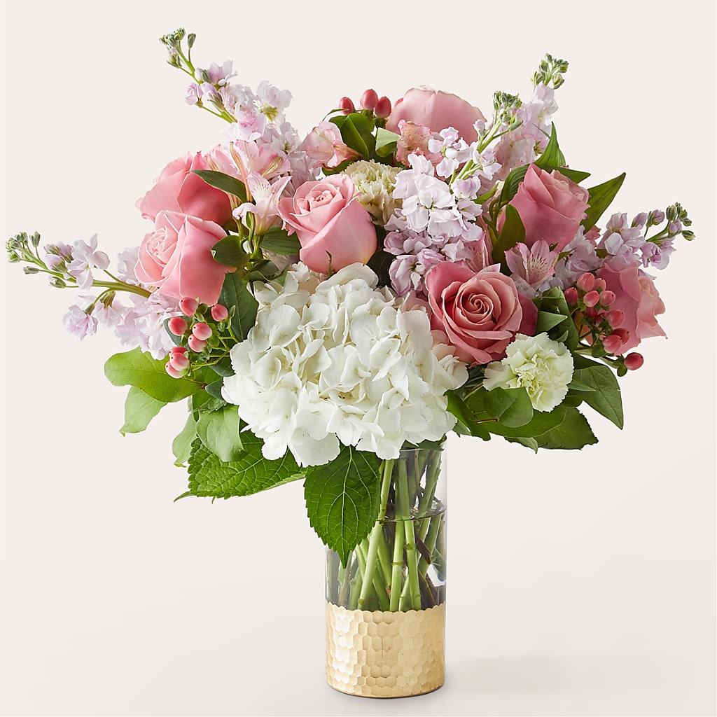 Little Luxuries Bouquet – Oopsie Daisy Llc, Berlin NJ