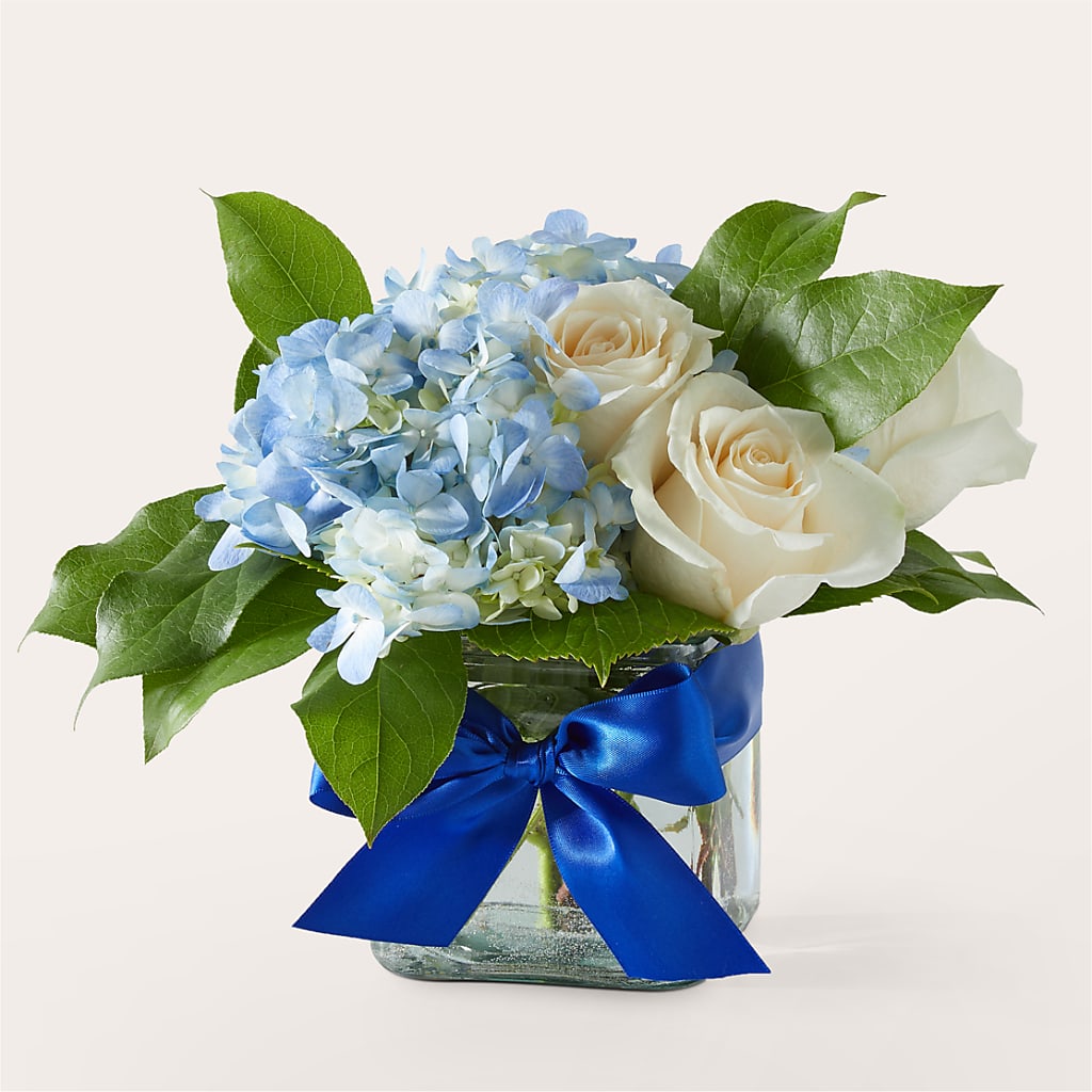 Sky Blue Delight Bouquet – Oopsie Daisy Llc, Berlin NJ