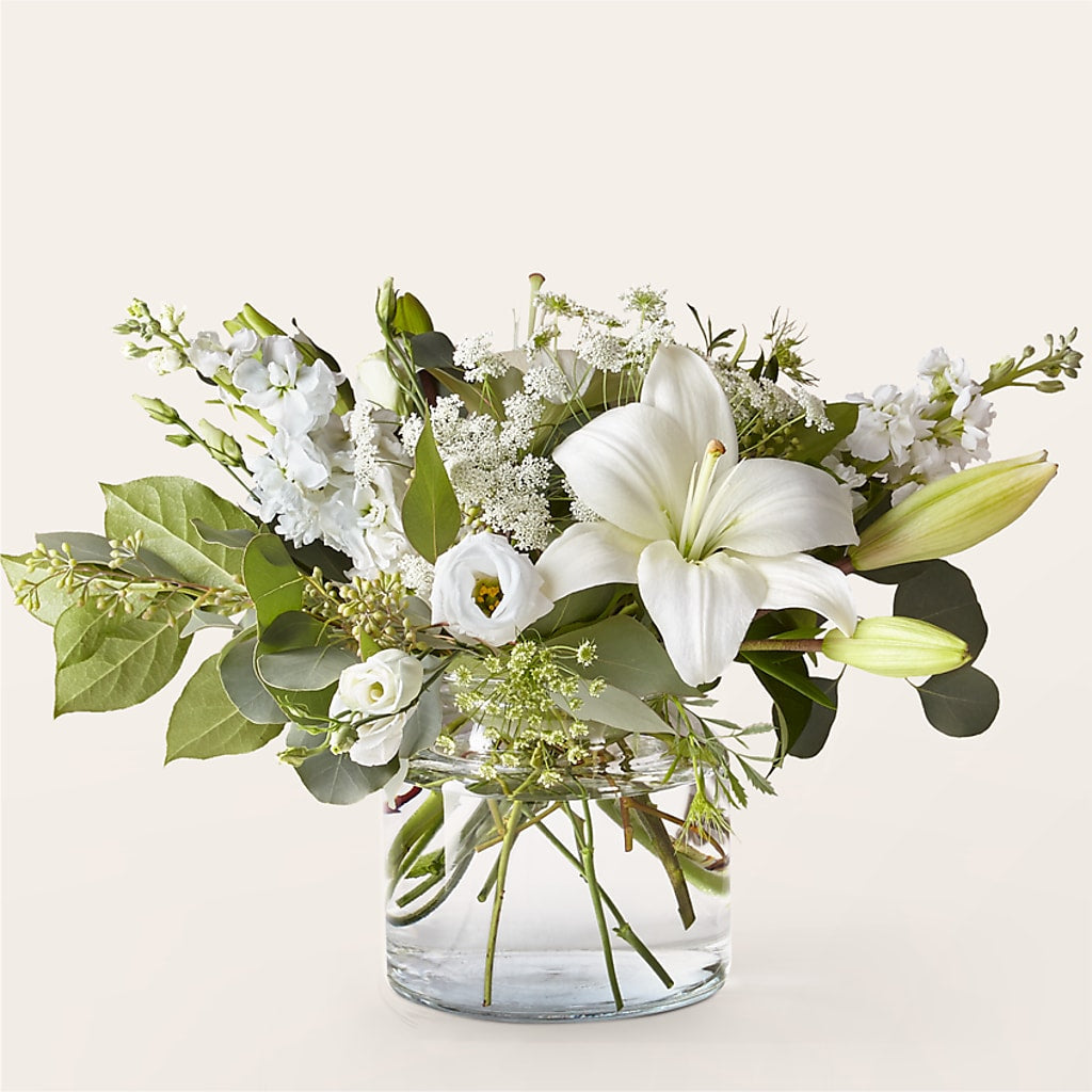 Alluring Elegance Bouquet – Oopsie Daisy Llc, Berlin NJ