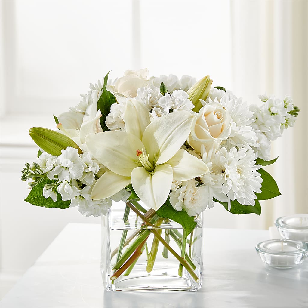 Gentle Breeze Bouquet – Oopsie Daisy Llc, Berlin NJ