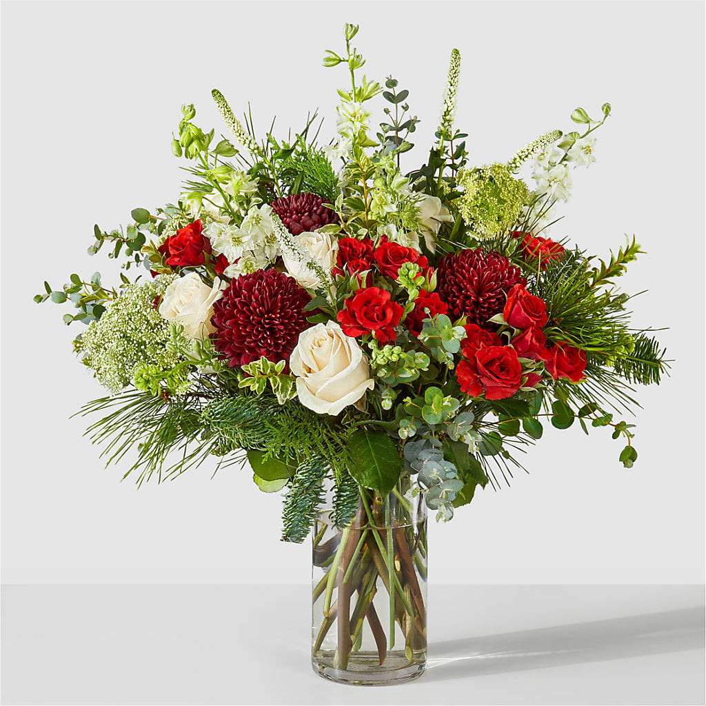 Favorite Traditions Bouquet – Oopsie Daisy Llc, Berlin NJ