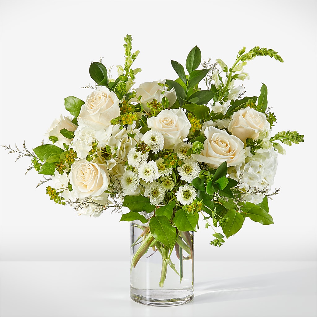 Hint of Vanilla Bouquet – Oopsie Daisy Llc, Berlin NJ