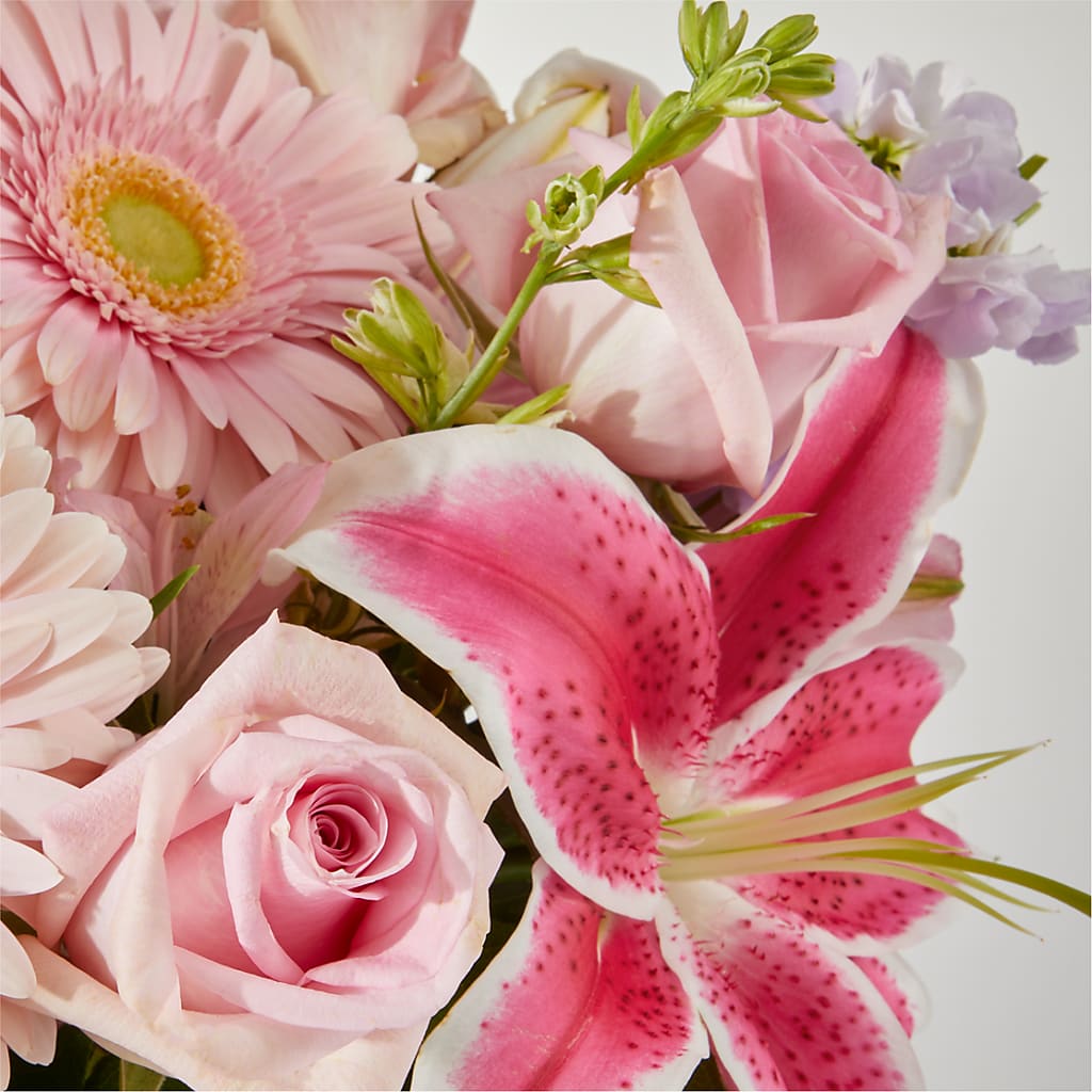 The Teahouse Bouquet –  Oopsie Daisy Llc, Berlin NJ
