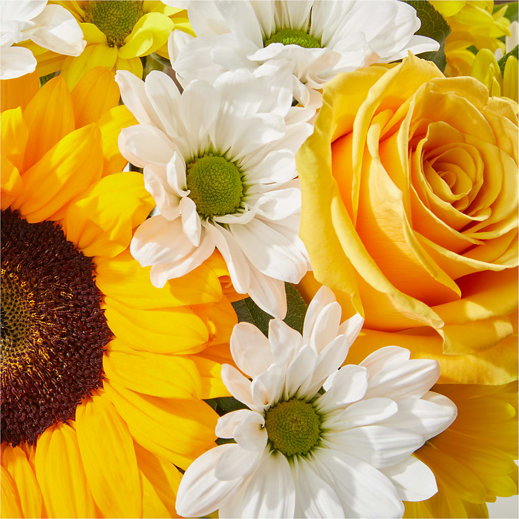 Be Happy Bouquet –  Oopsie Daisy Llc, Berlin NJ