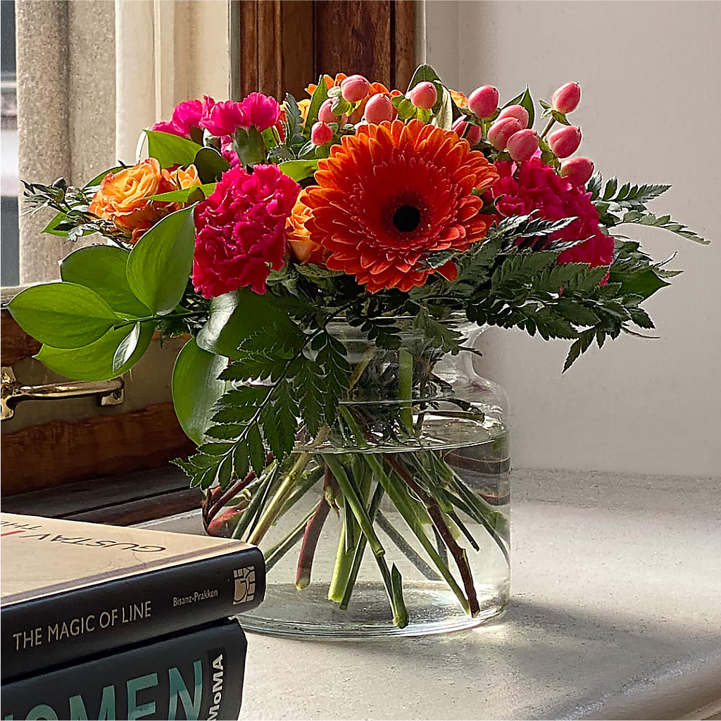 Fiesta Bouquet –  Oopsie Daisy Llc, Berlin NJ