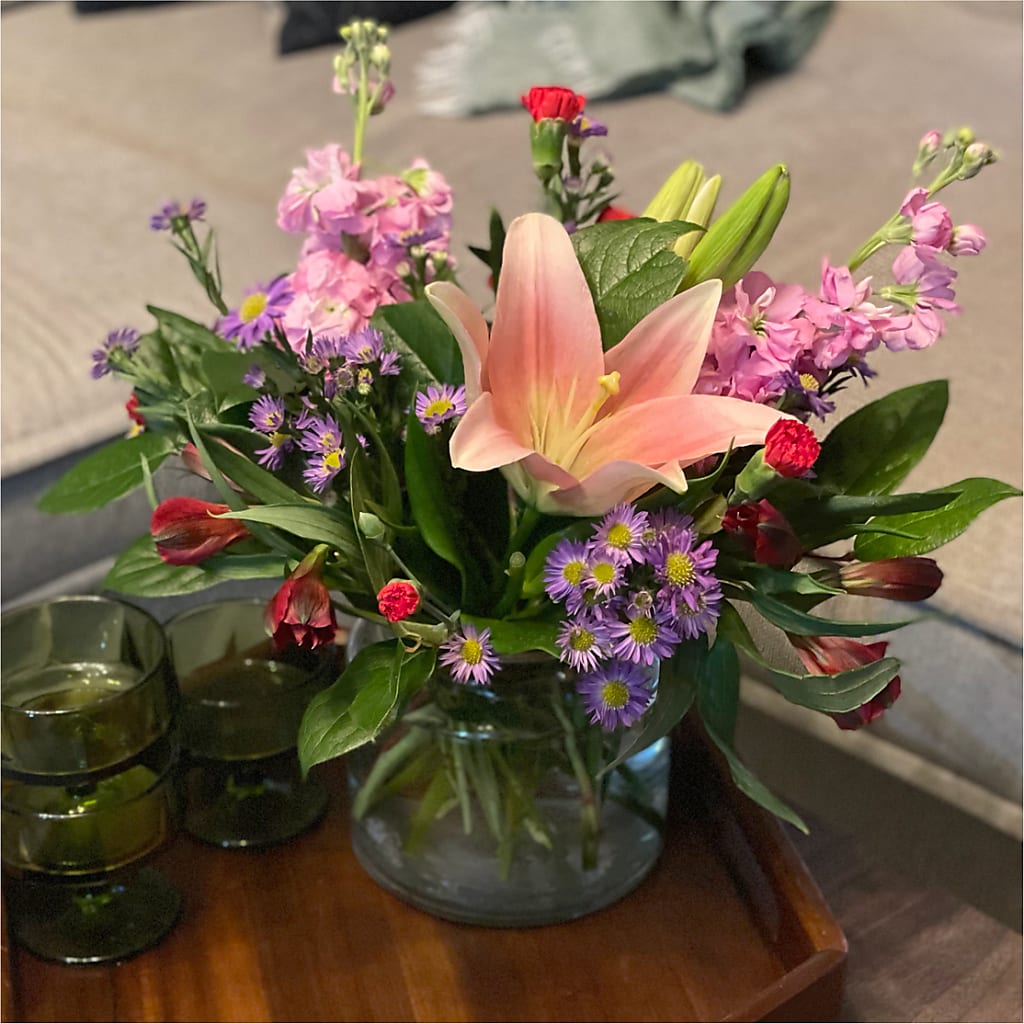 Romantique Bouquet –  Oopsie Daisy Llc, Berlin NJ