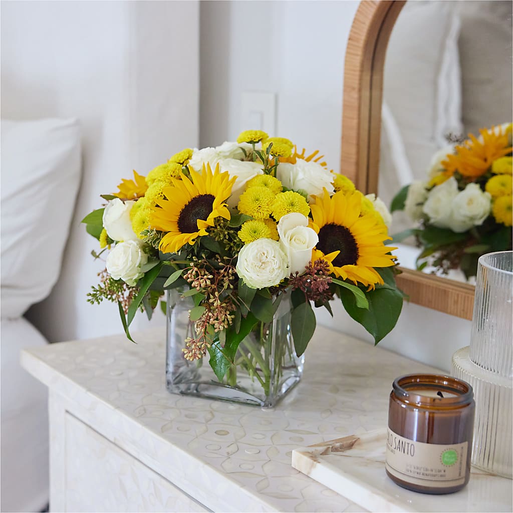 Luminous Morning Bouquet –  Oopsie Daisy Llc, Berlin NJ