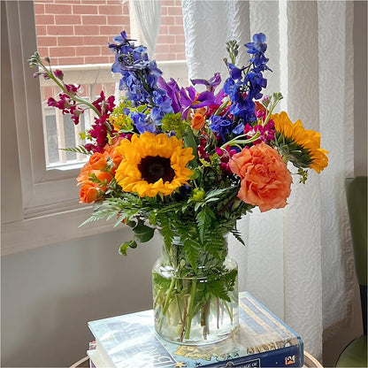 Rays of Life Bouquet –  Oopsie Daisy Llc, Berlin NJ