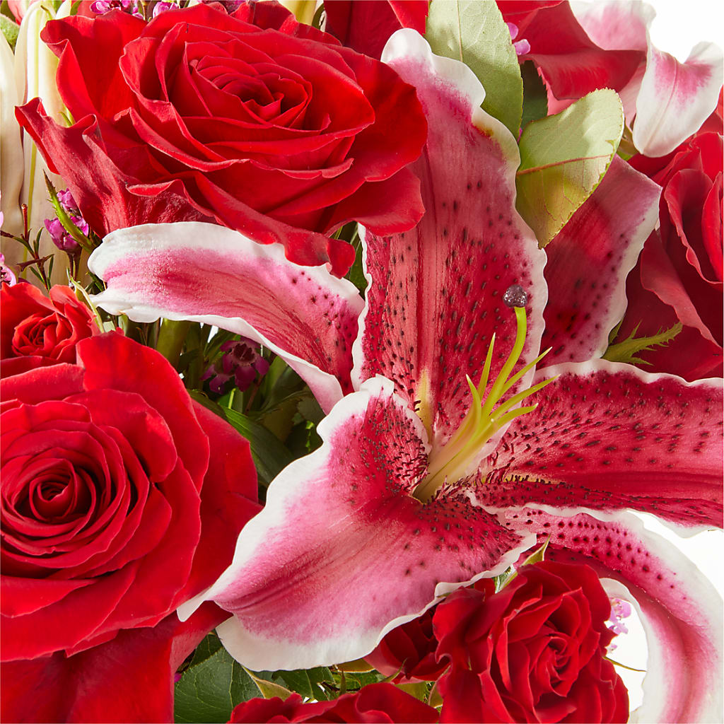 Match Made in Heaven Bouquet –  Oopsie Daisy Llc, Berlin NJ