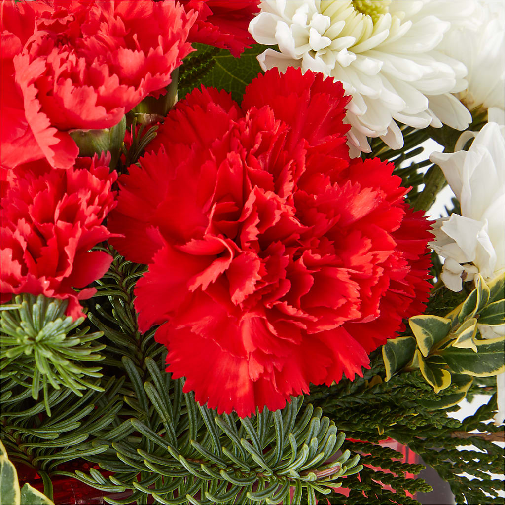 Christmas Market Bouquet –  Oopsie Daisy Llc, Berlin NJ
