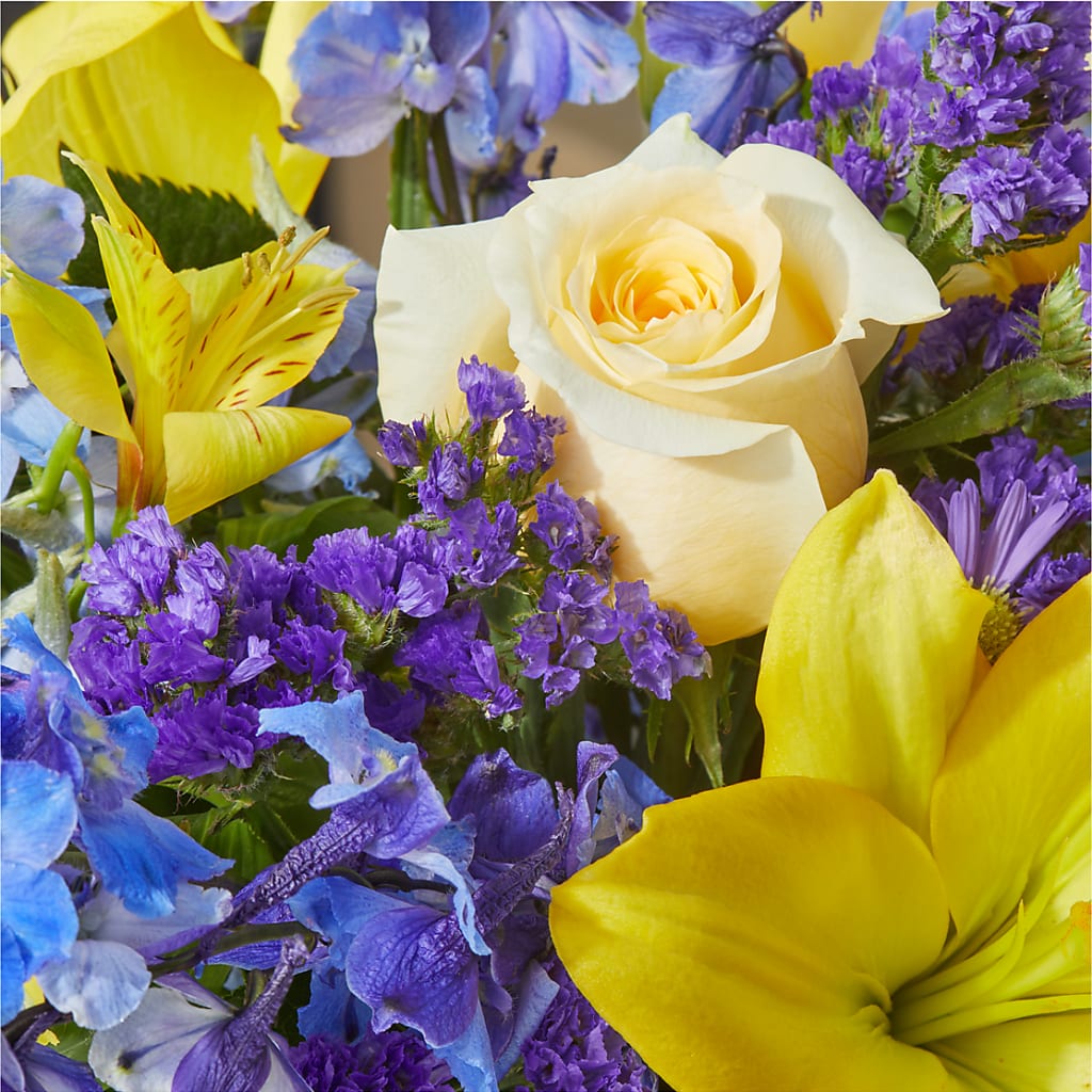 Limoncello Bouquet –  Oopsie Daisy Llc, Berlin NJ