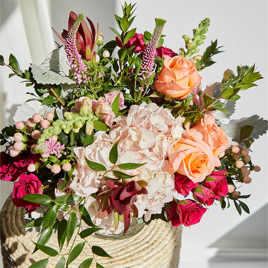 Glitz & Glam Bouquet –  Oopsie Daisy Llc, Berlin NJ